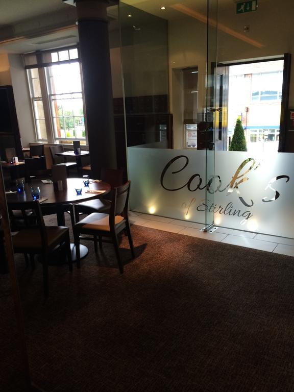 Cook'S Of Stirling Hotel Kültér fotó