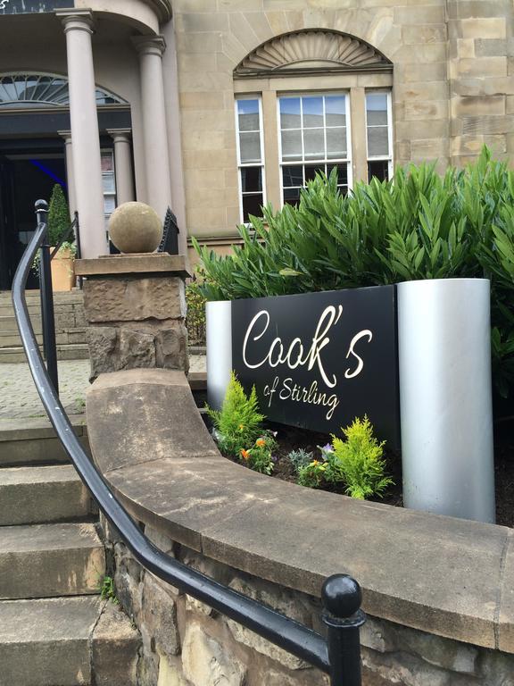 Cook'S Of Stirling Hotel Kültér fotó